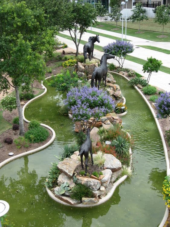 Monuments - Wild and Free - Thumbnail 4